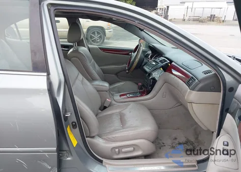 2002 Lexus Es 300 z USA, uszkodzony, nr VIN JTHBF30G520066602